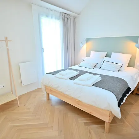 Motel para Casais Natural Design Avec Jacuzzi Milly-la-Foret